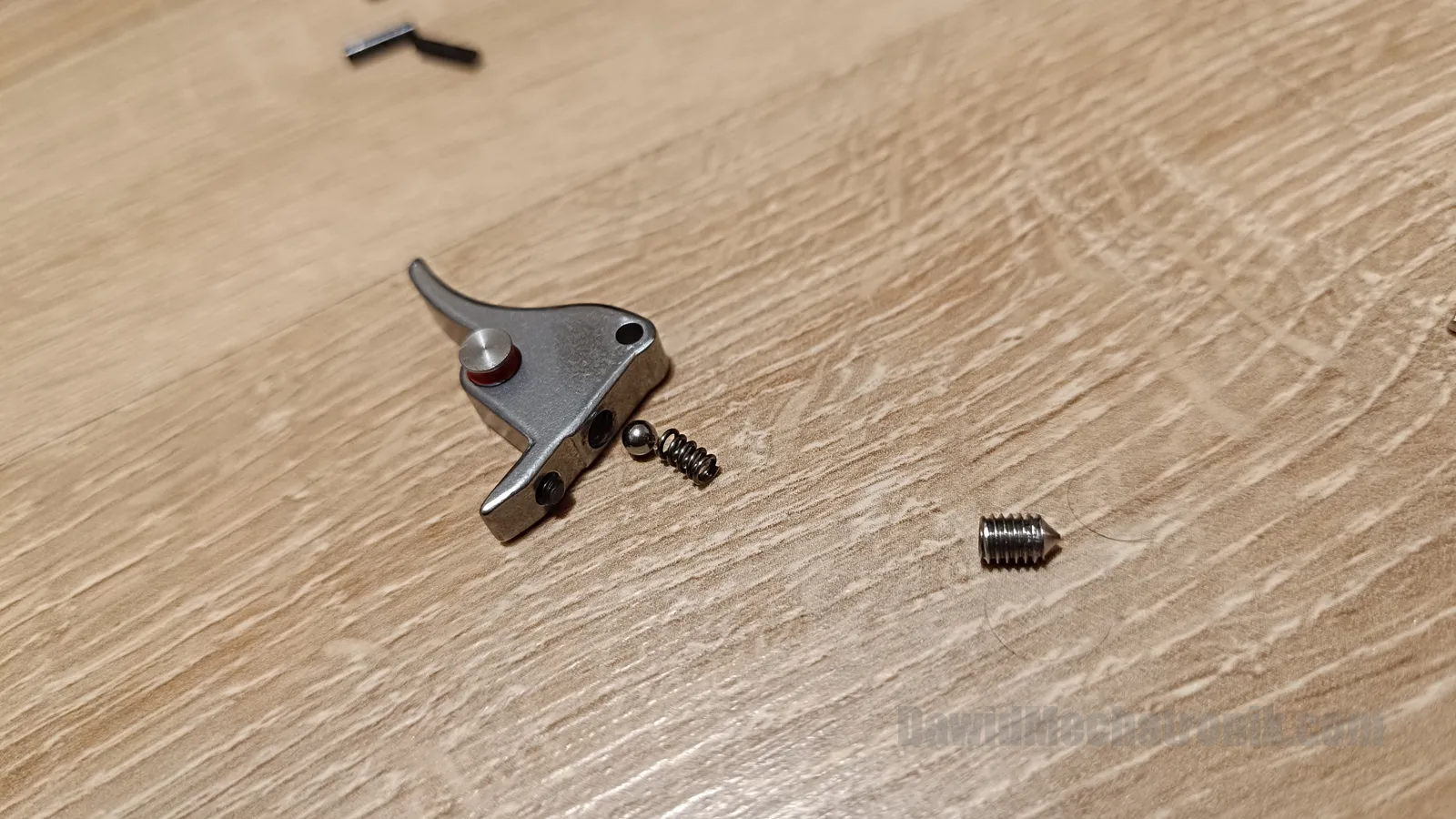 8 trigger assembly 2