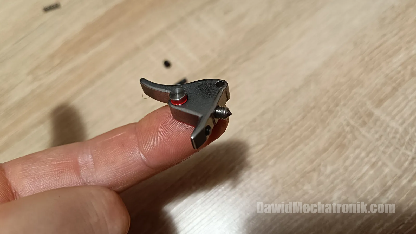 8 trigger assembly 4